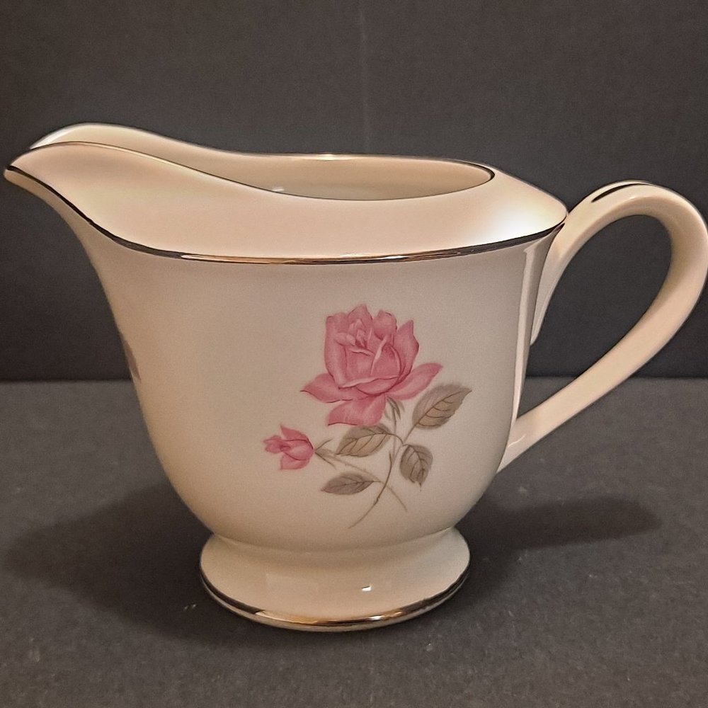 CHINA CREAMER